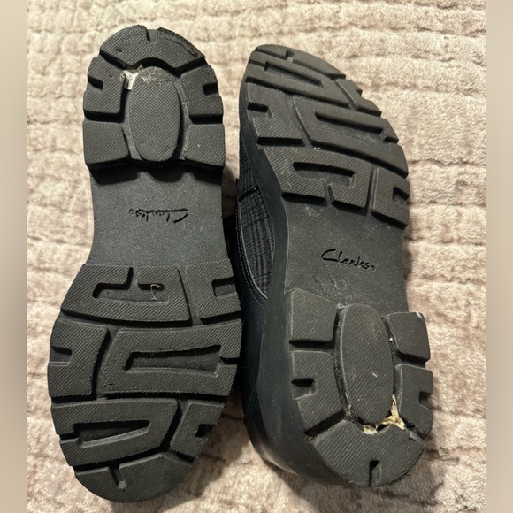 Clarks black plaid laceup loafer, women’s 8.5M - Picture 5 of 5